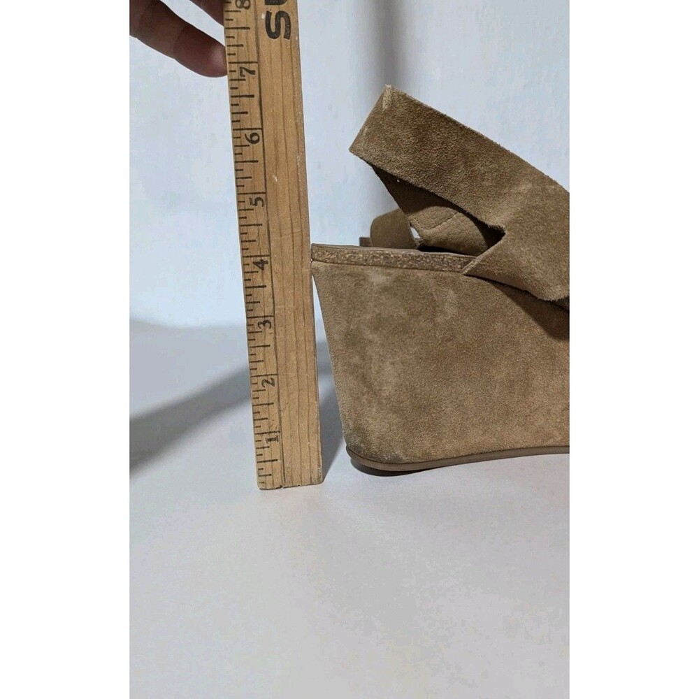 Pedro Garcia Sz 38.5 US 8.5 ? Beige Suede Ankle Strap Wedge Sandal Platform Chic - Picture 12 of 16
